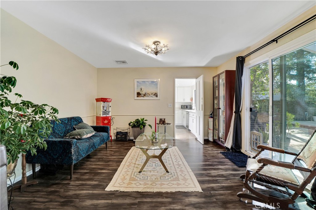 MLS #SR25265046 image #8