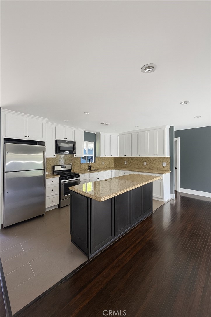 MLS #SR25265052 image #4