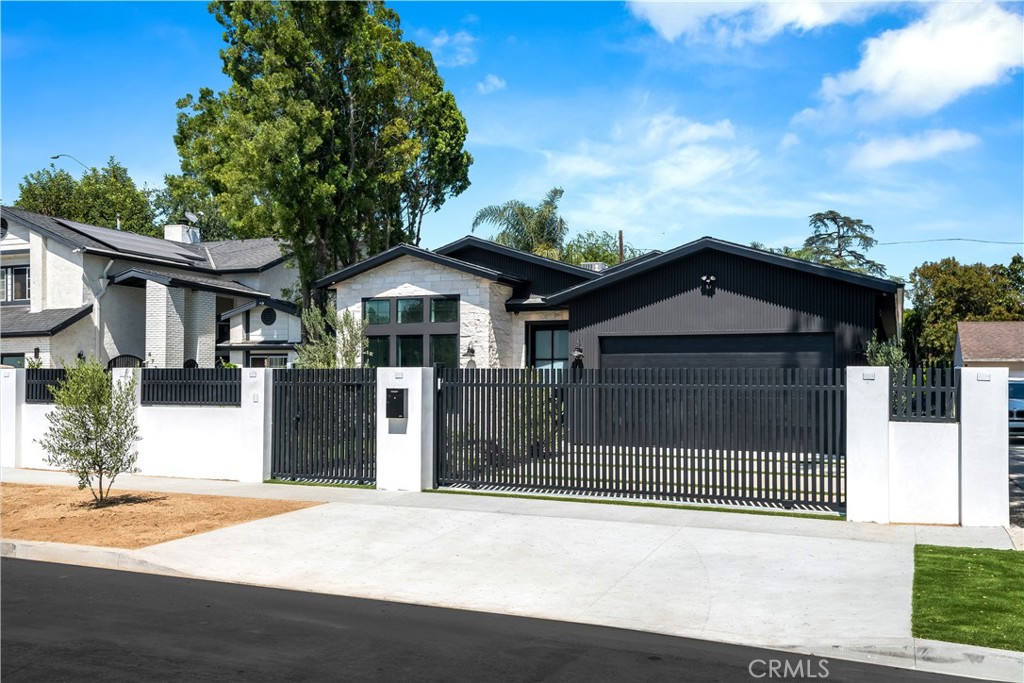 MLS #SR25265131 image #1