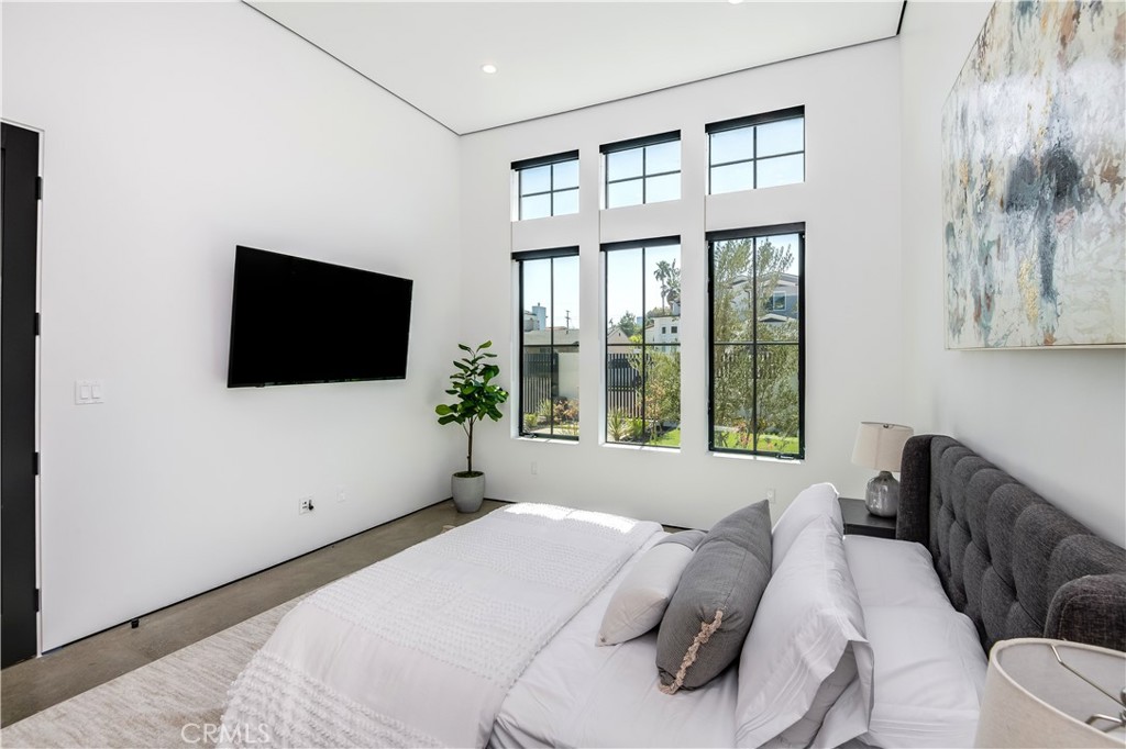 MLS #SR25265131 image #44