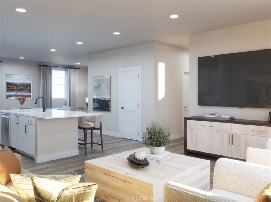 MLS #SR25265153 image #3