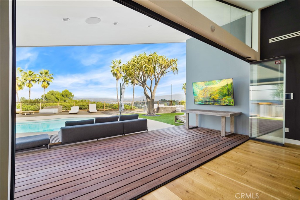 MLS #SR25265231 image #11