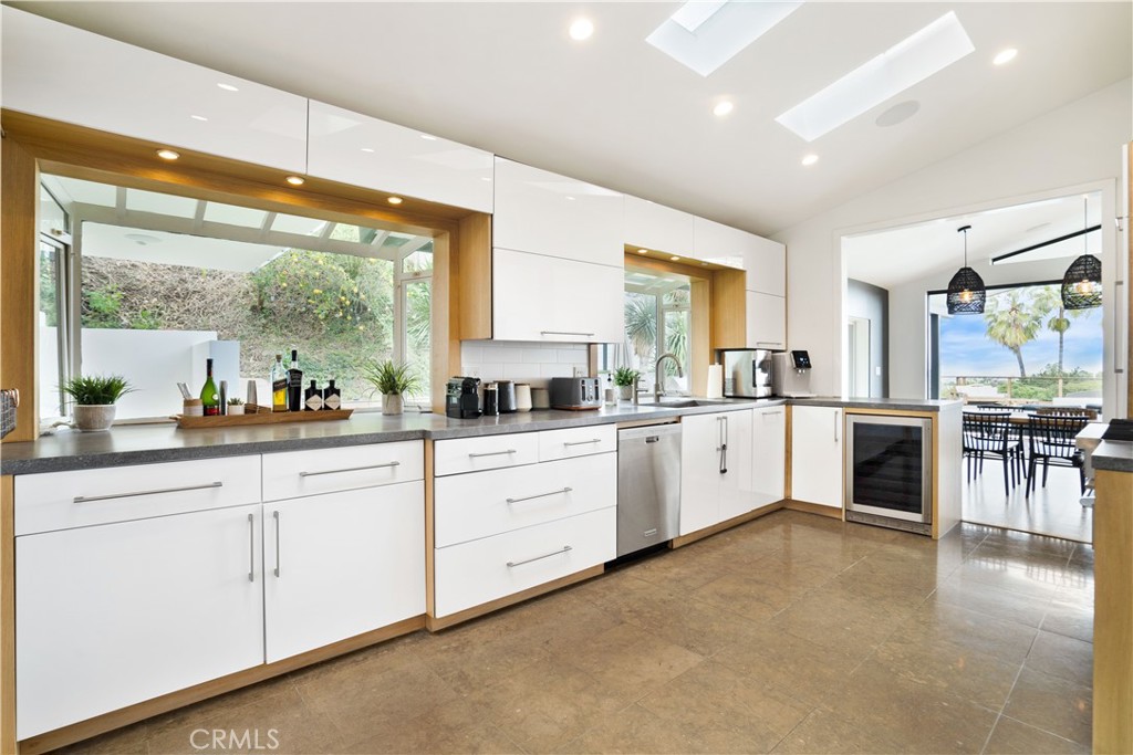 MLS #SR25265231 image #14