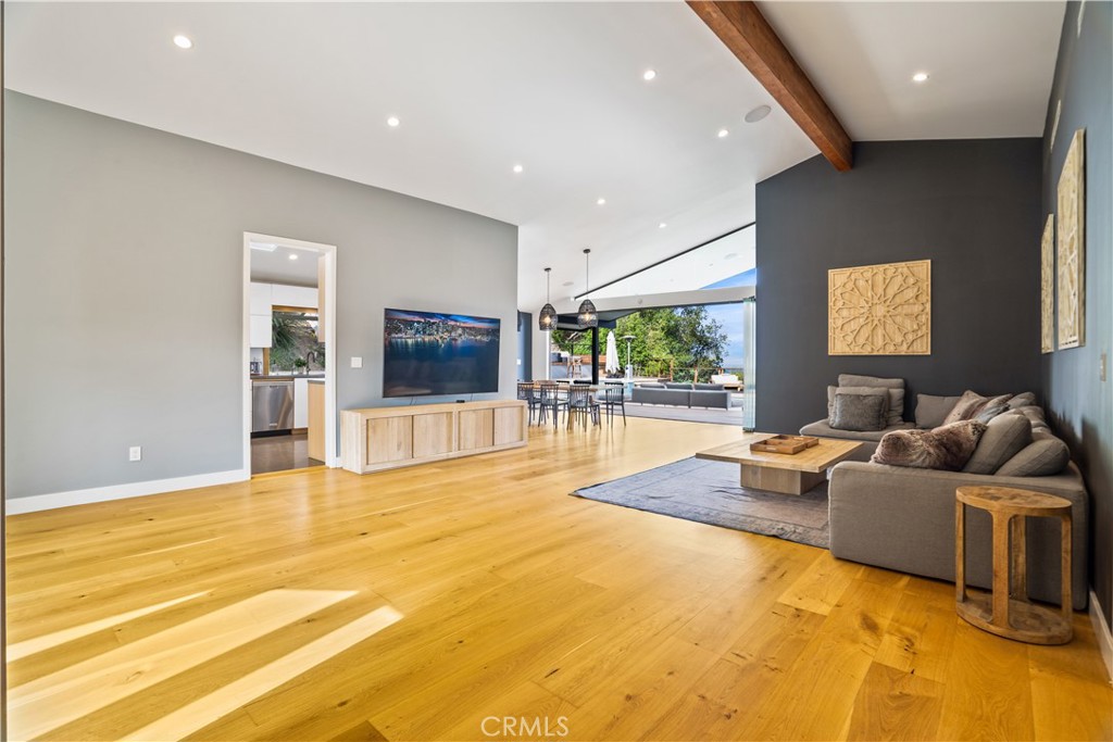 MLS #SR25265231 image #3