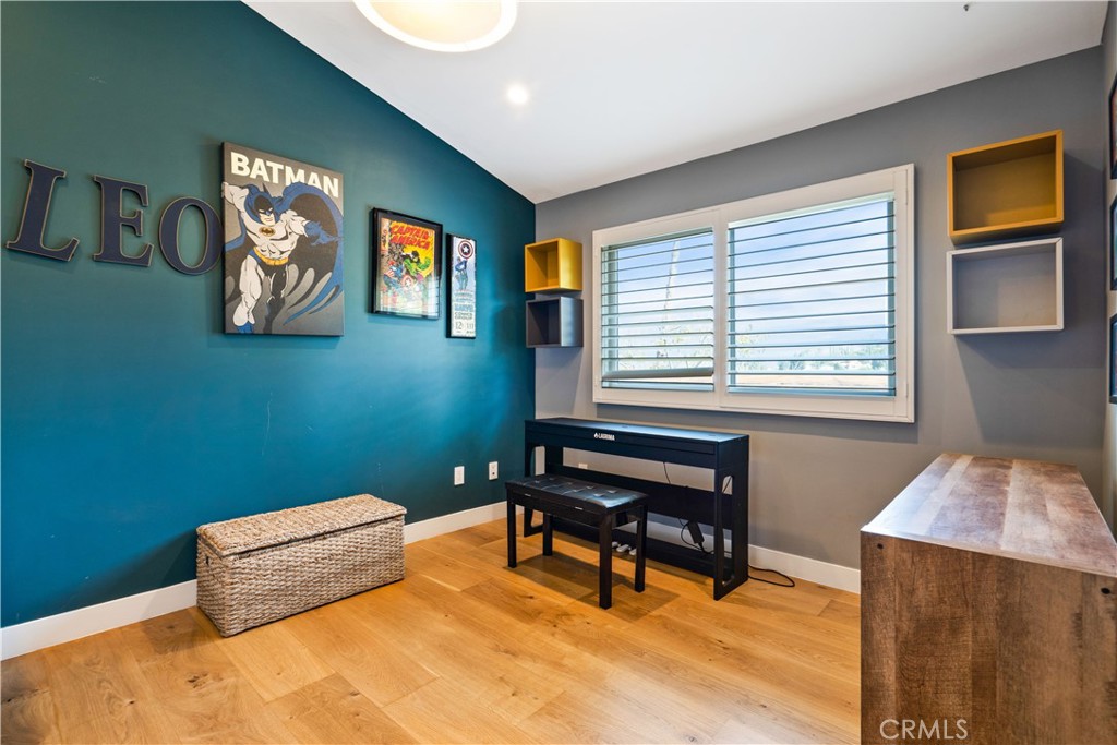 MLS #SR25265231 image #32