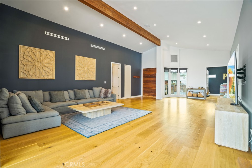 MLS #SR25265231 image #6