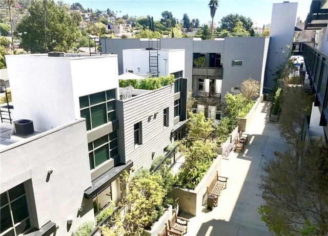 MLS #SR25265248 image #2