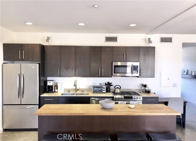 MLS #SR25265248 image #6