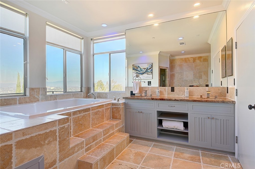 MLS #SR25265269 image #14