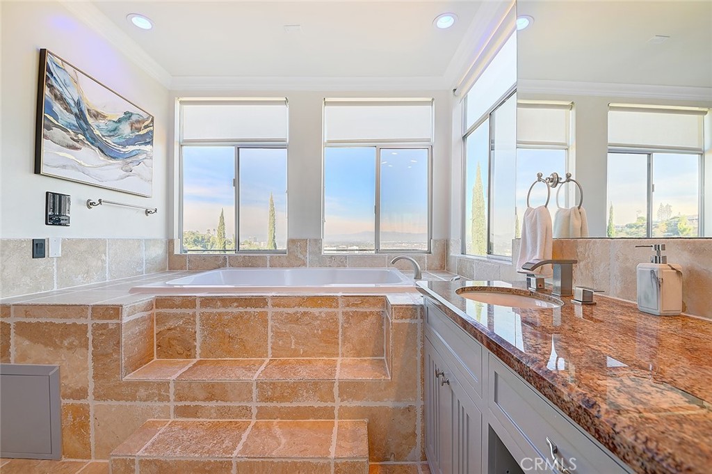 MLS #SR25265269 image #16