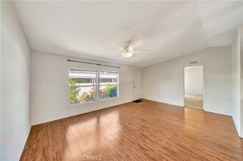 MLS #SR25265311 image #4