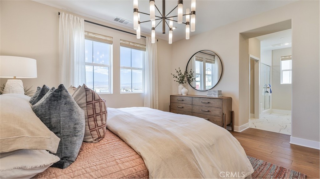 MLS #SR25265349 image #2