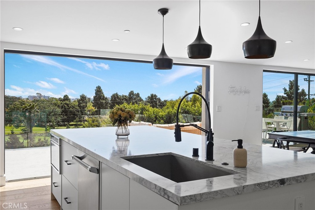 MLS #SR25265424 image #1