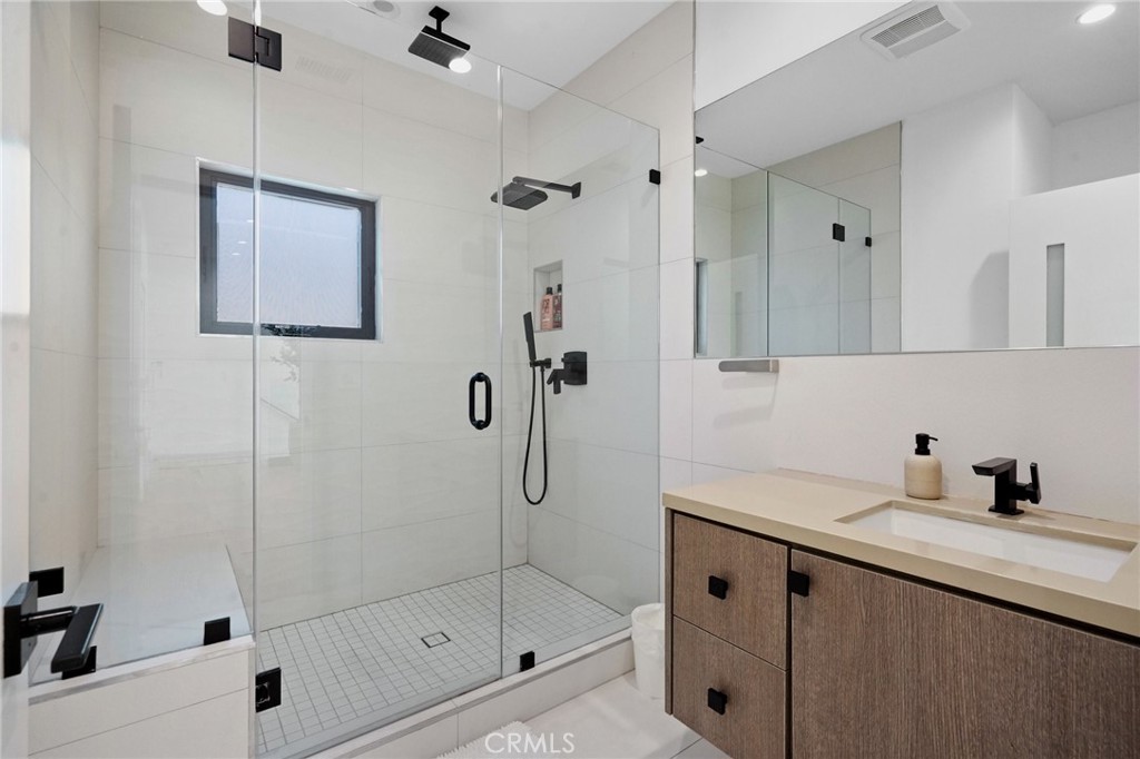 MLS #SR25265424 image #15