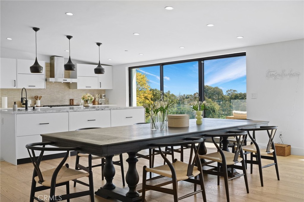 MLS #SR25265424 image #5