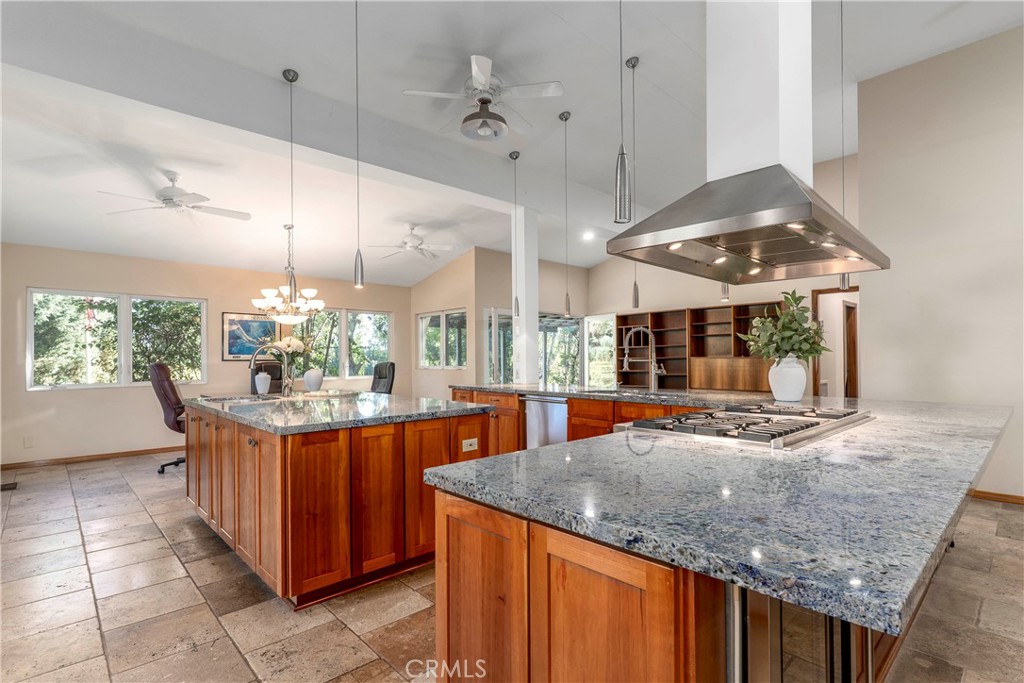 MLS #SR25265503 image #11