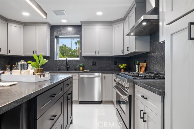 MLS #SR25265594 image #13