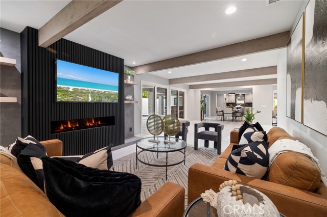 MLS #SR25265594 image #2