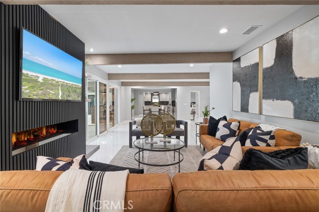 MLS #SR25265594 image #5