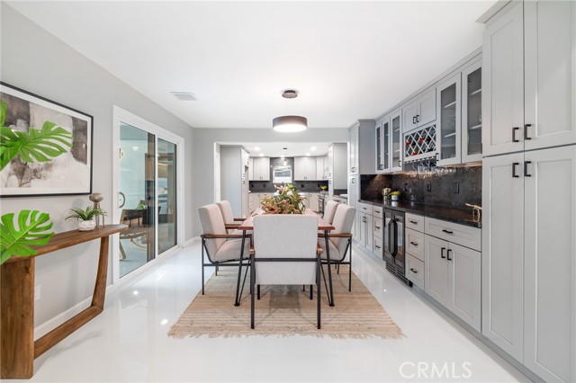 MLS #SR25265594 image #8