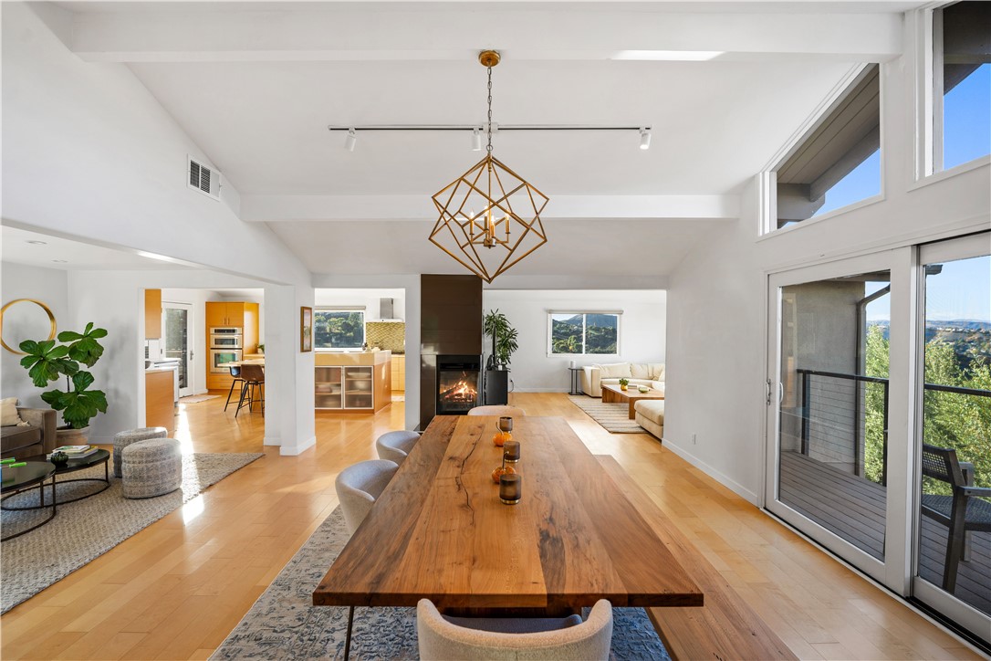 MLS #SR25265596 image #2