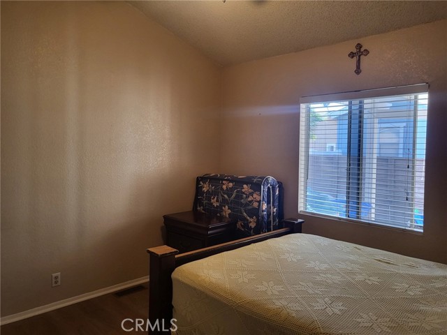 MLS #SR25265656 image #8