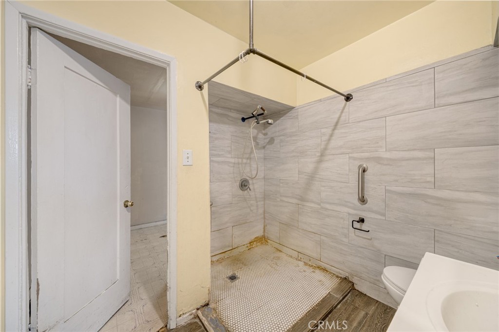 MLS #SR25265659 image #10