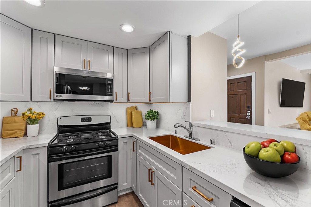 MLS #SR25265704 image #3