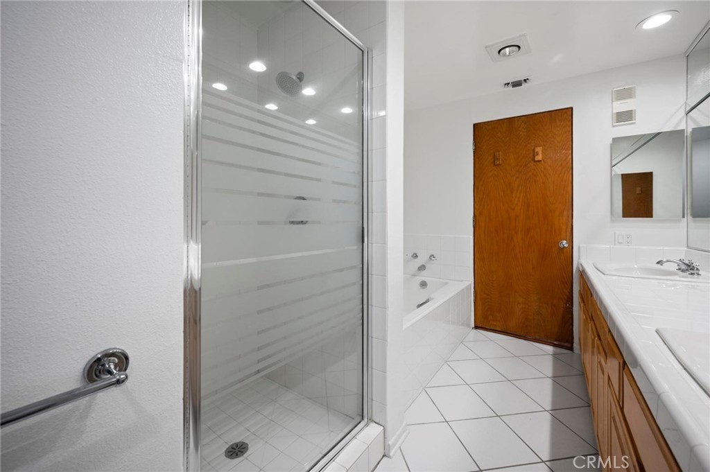 MLS #SR25265718 image #19