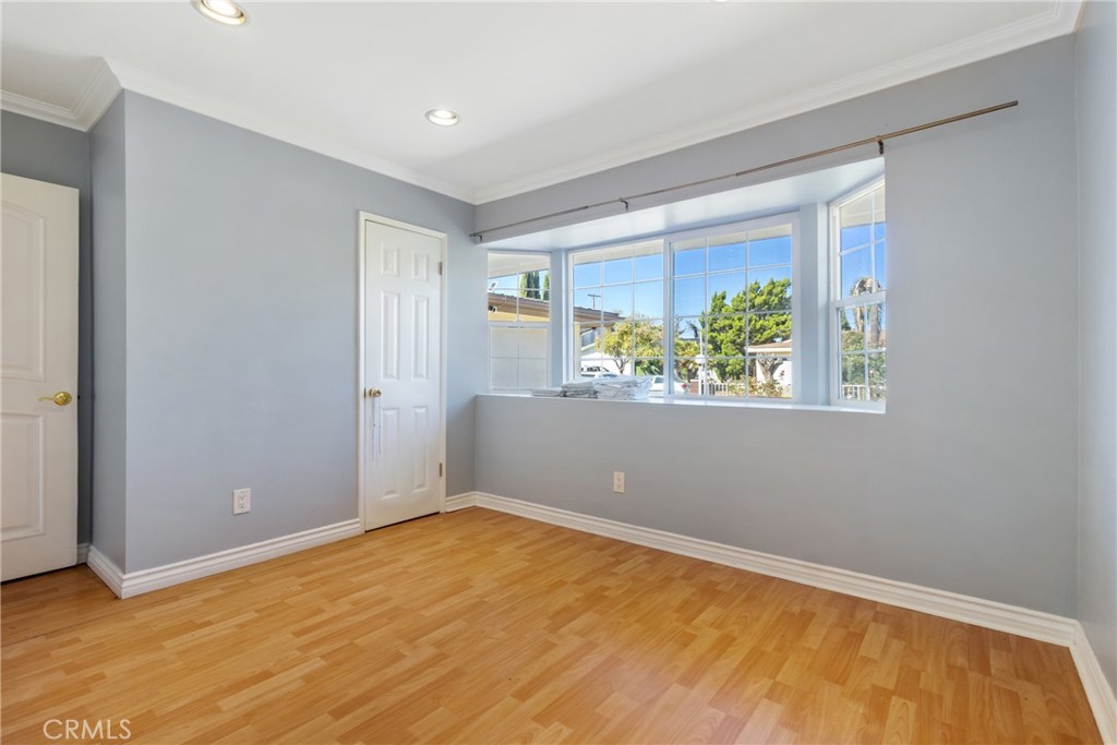 MLS #SR25265747 image #10