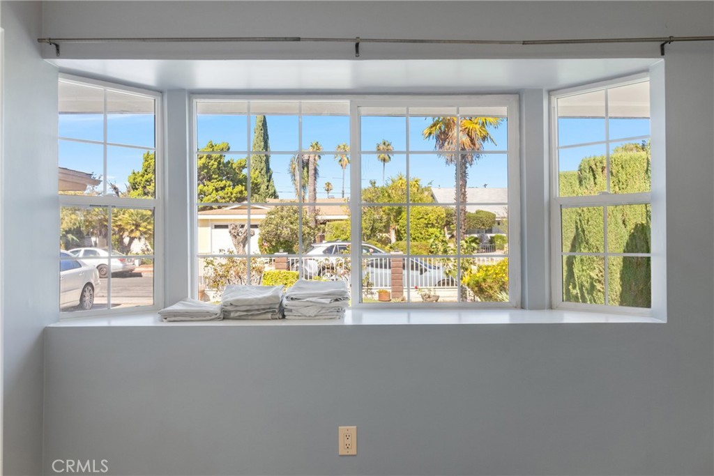 MLS #SR25265747 image #11