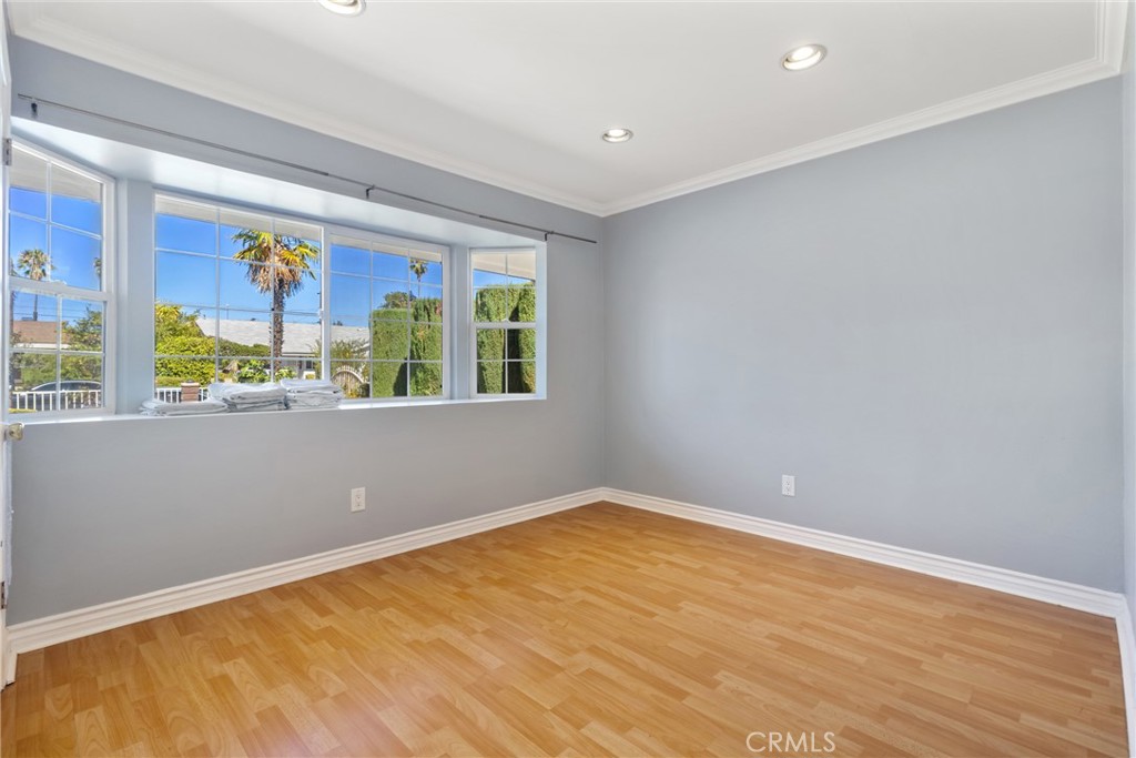 MLS #SR25265747 image #9