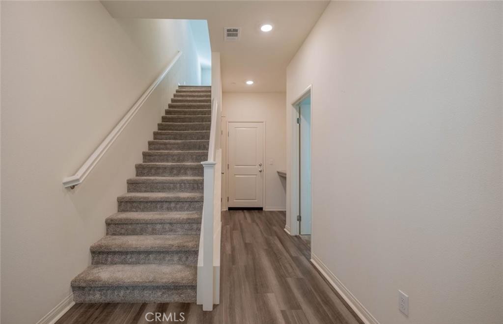 MLS #SR25265802 image #1