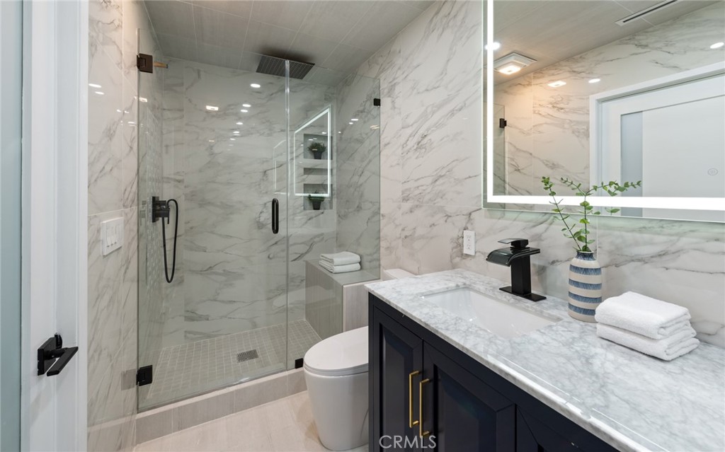 MLS #SR25265858 image #12