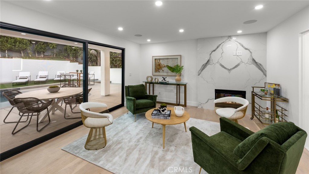 MLS #SR25265858 image #4