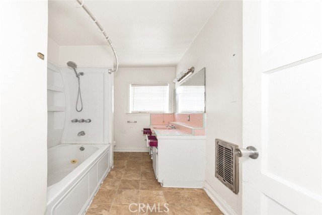 MLS #SR25265861 image #21