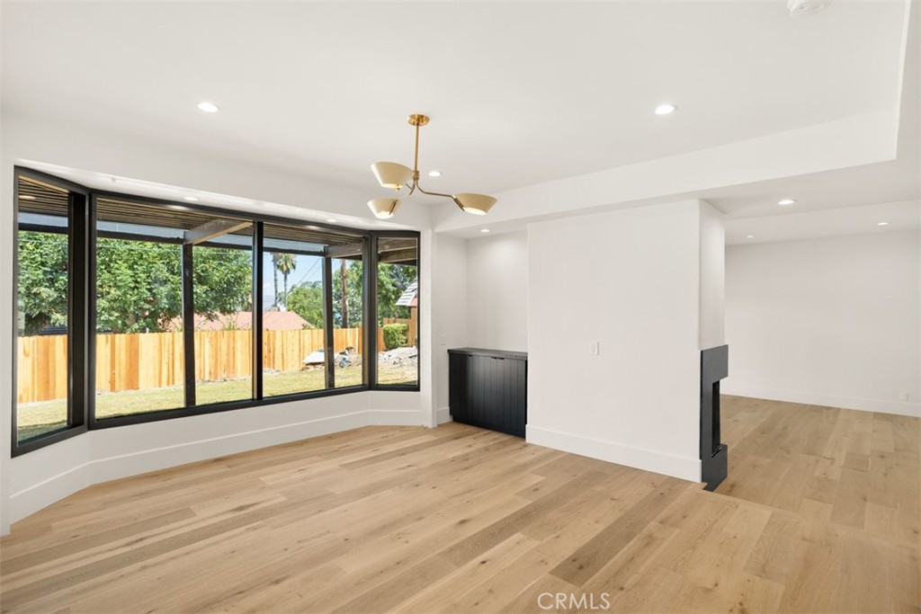 MLS #SR25266232 image #11