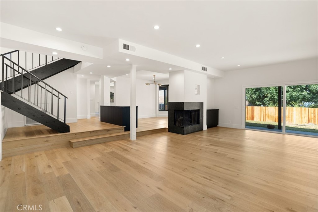 MLS #SR25266232 image #5