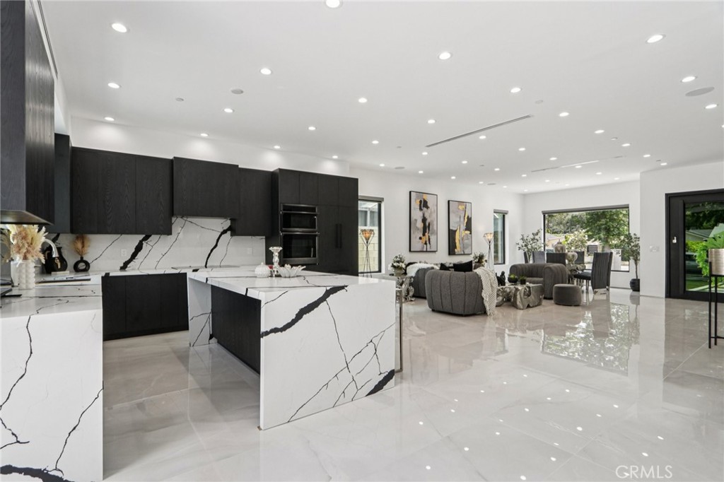 MLS #SR25266325 image #11