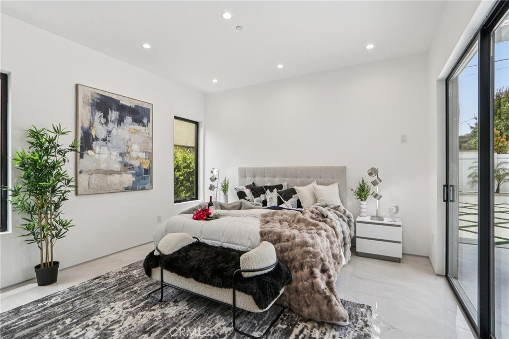 MLS #SR25266325 image #18