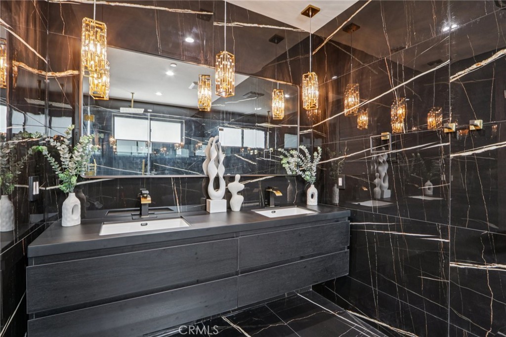 MLS #SR25266325 image #33