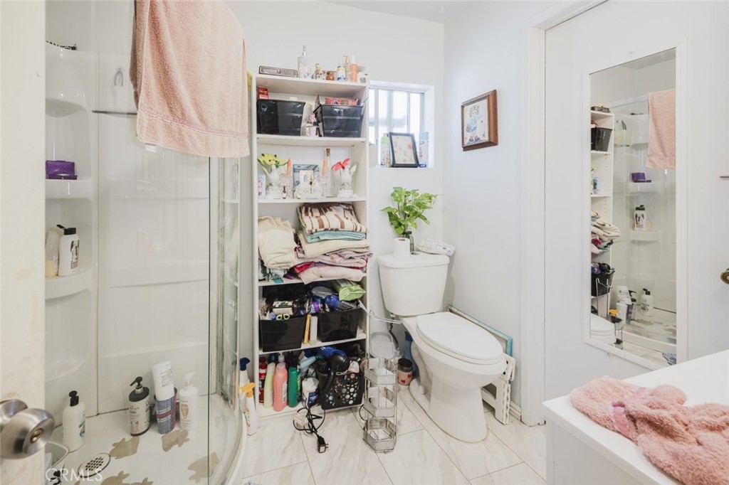 MLS #SR25266363 image #8