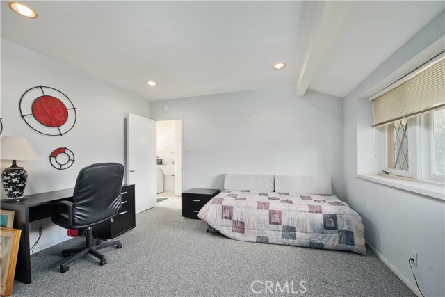 MLS #SR25266395 image #11