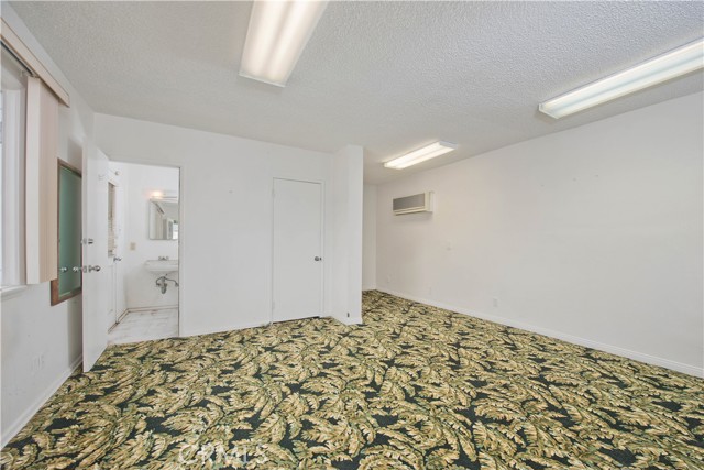 MLS #SR25266395 image #22