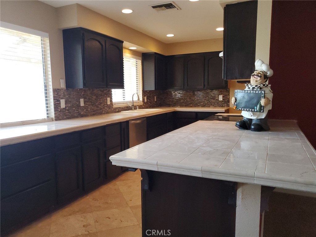 MLS #SR25266419 image #8