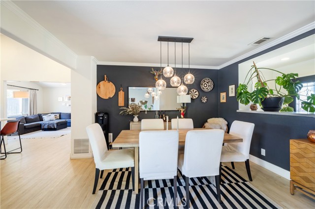 MLS #SR25266426 image #8