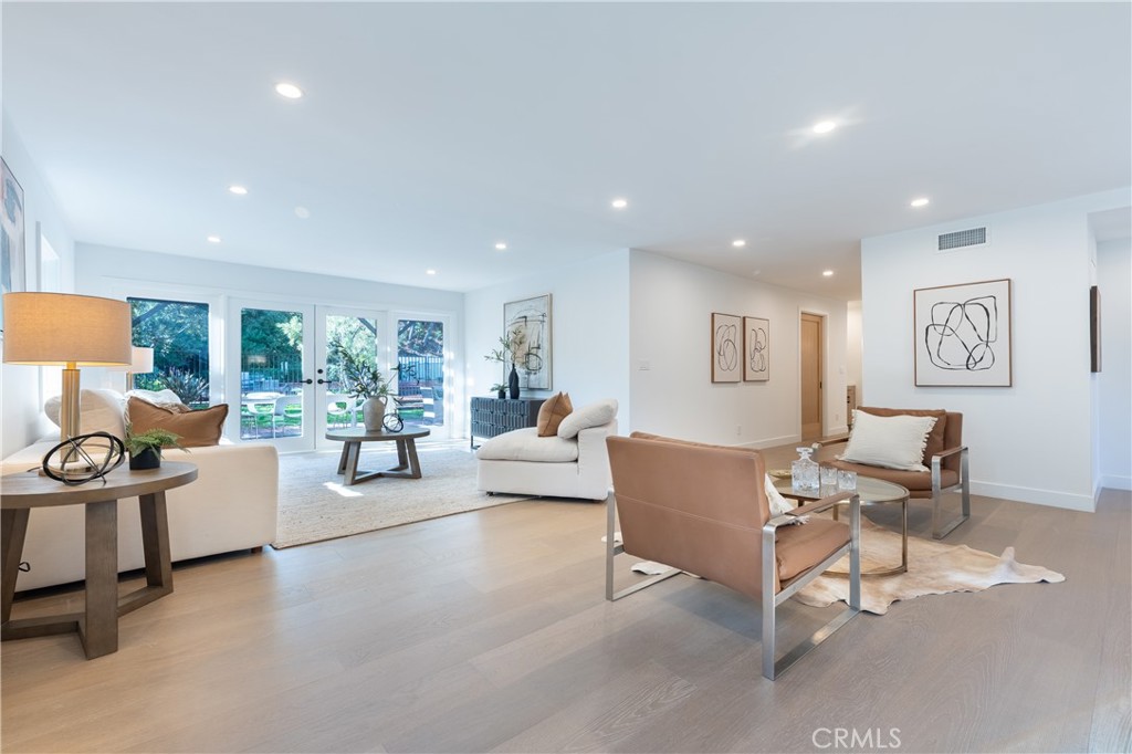 MLS #SR25266430 image #14