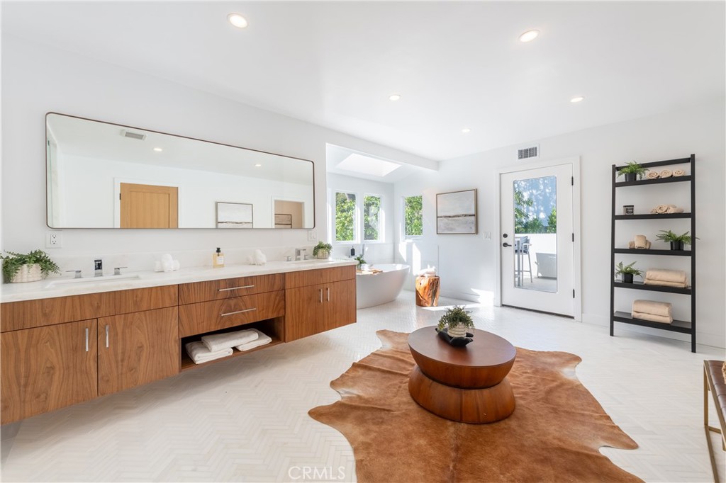 MLS #SR25266430 image #19