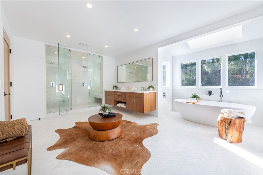 MLS #SR25266430 image #20