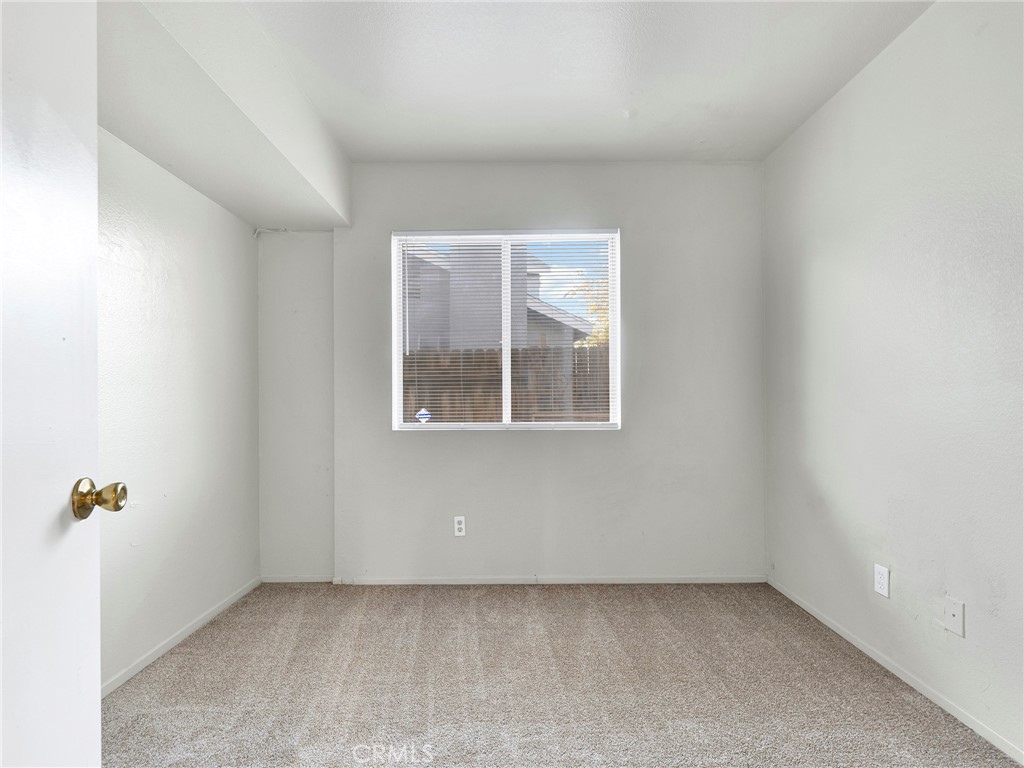 MLS #SR25266440 image #9